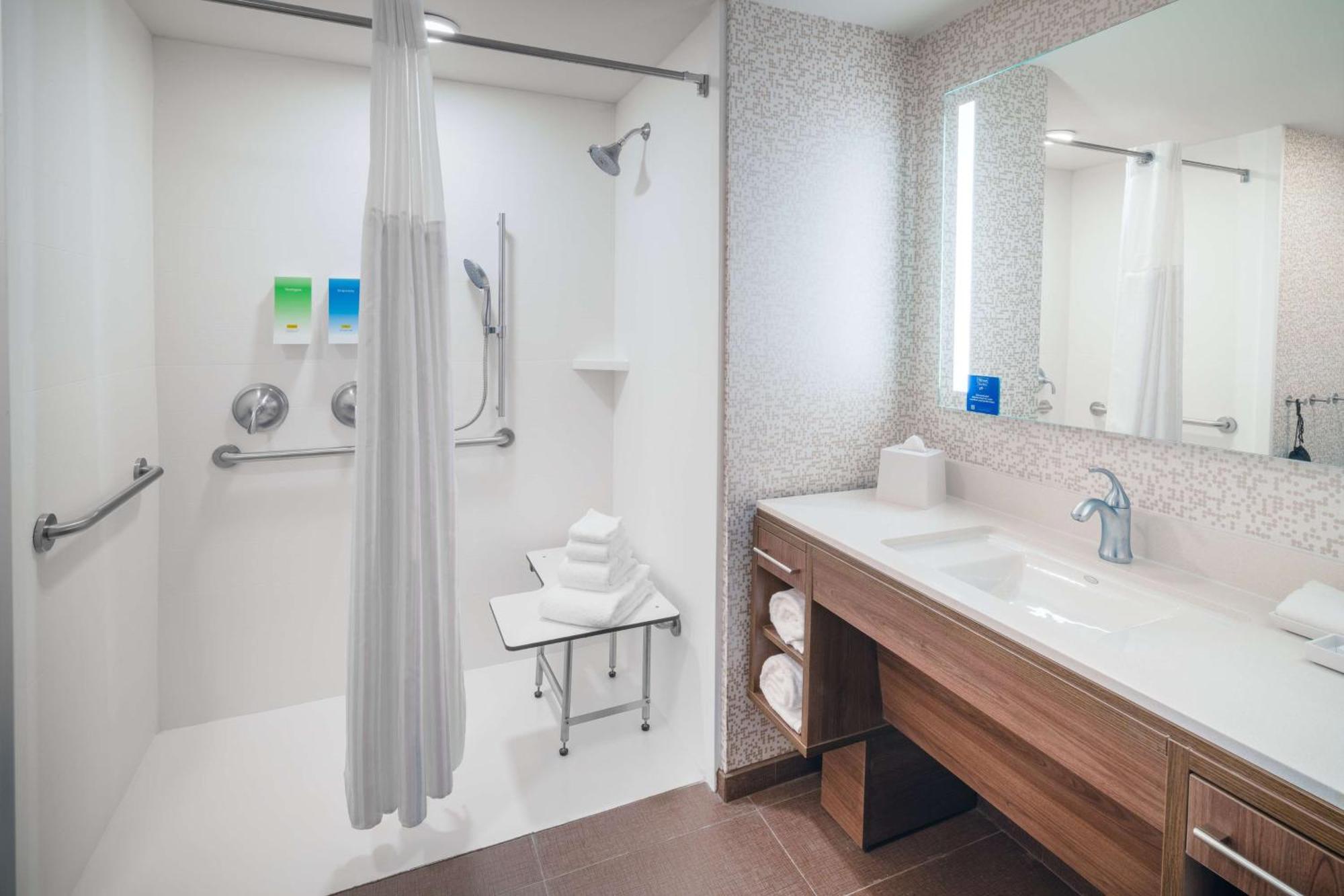 Home2 Suites By Hilton Brunswick Eksteriør billede